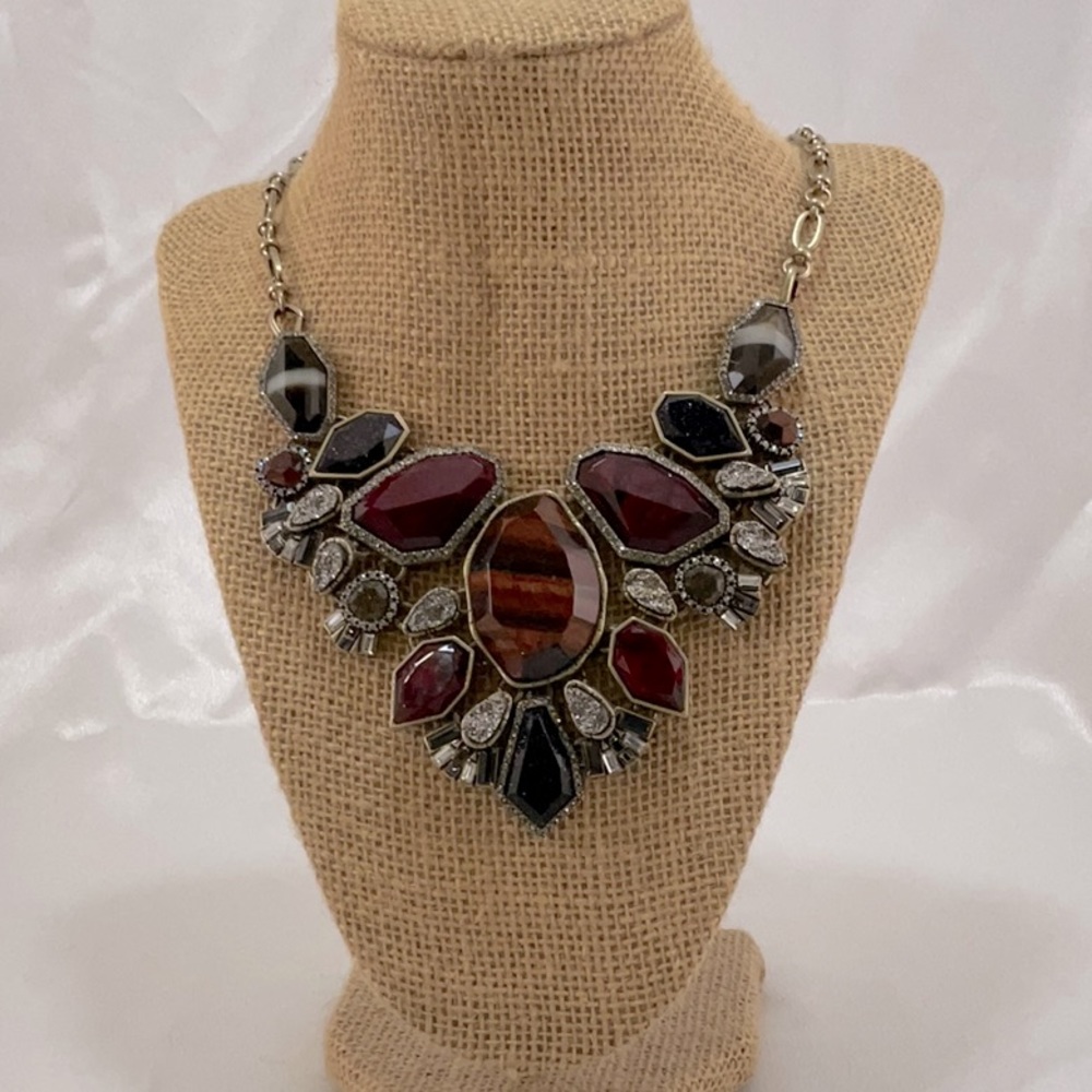 C&I Beautiful Crystal and Rhinestone Necklace